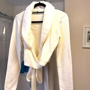 Rand new no tags forever 21 cardigan with fur trim so sure size small